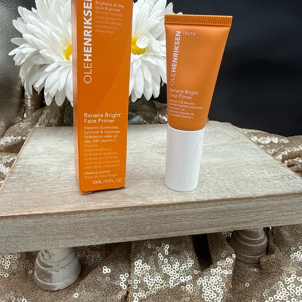 Ole Henriksen Banana Bright Face Primer - Vibrant Orange